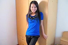 Dellicious asian ladyboy playing herself - free porn video