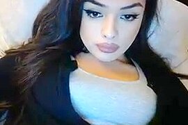 Thick Asian tgirl cums on webcam - free porn video