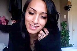 Heidi Hylton solo at Tranny Porn Stars - free porn video