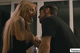 Horny Stepmom Tbabe Eva Paradis Didnt Expect Her Stepso - free porn video