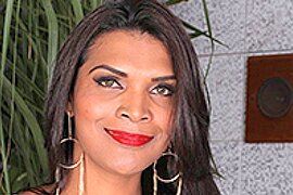Thais Morales - Smoking - FetishShemale - free porn video